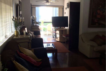 Apartamento Residencial à venda, Vila Maia, Guarujá - AP1033.