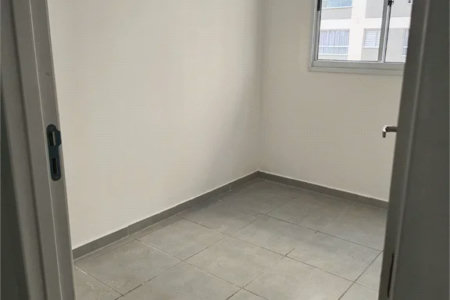 Apartamento à venda com 2 quartos em Loteamento Reserva Raposo, São Paulo, SP