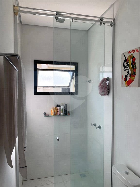 Casa à venda com 4 suítes no condomínio Vila Inglesa, Atibaia - SP