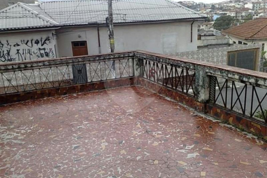Sobrado à venda com 3 quartos em Parada Inglesa, São Paulo, SP