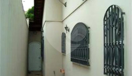 Casa à venda com 4 quartos, sendo 3 suítes,  em Vila Alpina, Santo André, SP