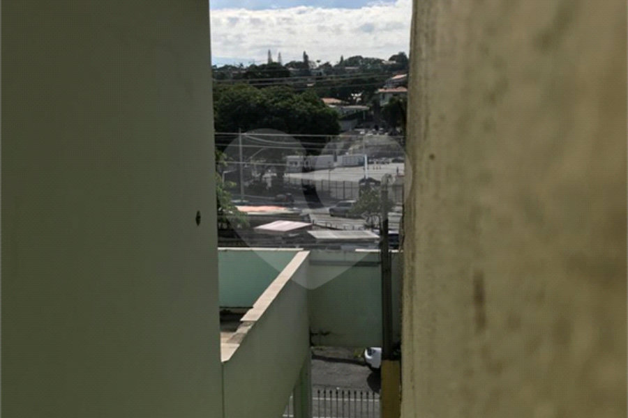 Casa à venda com 3 quartos, sendo 1 suíte, em Morumbi, São Paulo, SP