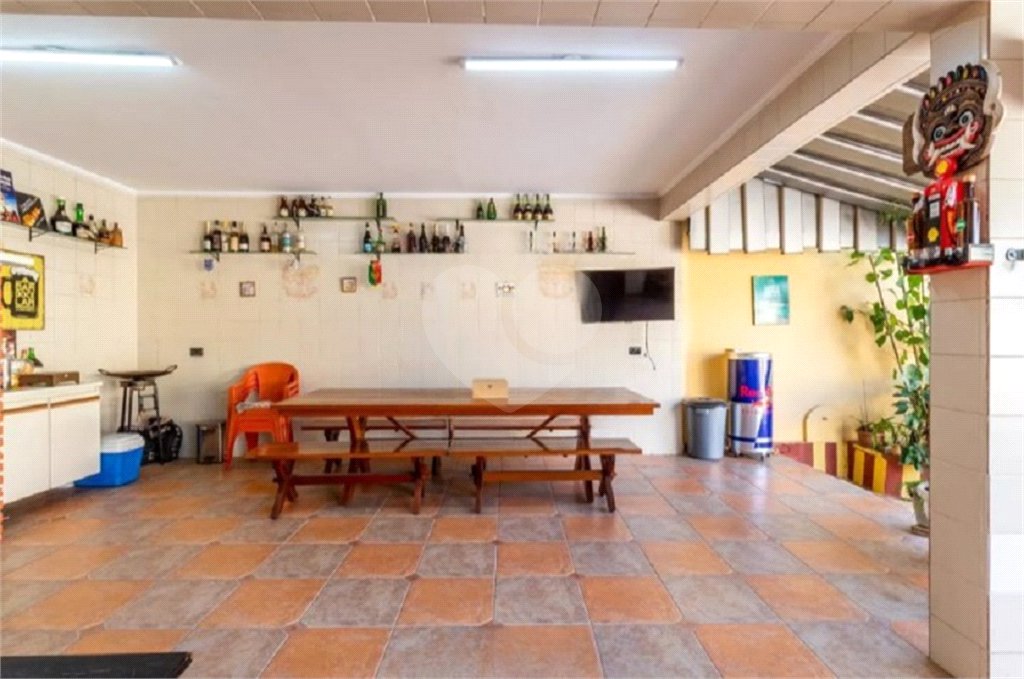Sobrado à venda com 5 quartos, sendo 4 suítes, em Vila Galvão, Guarulhos, SP
