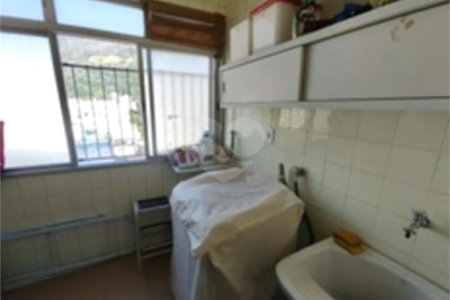 Apartamento à venda com 3 quartos, sendo 1 suíte, em Tijuca, Rio de Janeiro, RJ