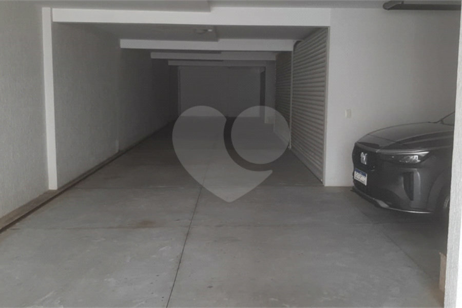 Casa à venda com 3 quartos, sendo 2 suítes, no condomínio Mário Araújo, São Paulo - SP