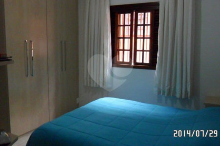 Casa Térrea à venda com 3 quartos, sendo 1 suíte,  em Jardim Franca, São Paulo, SP