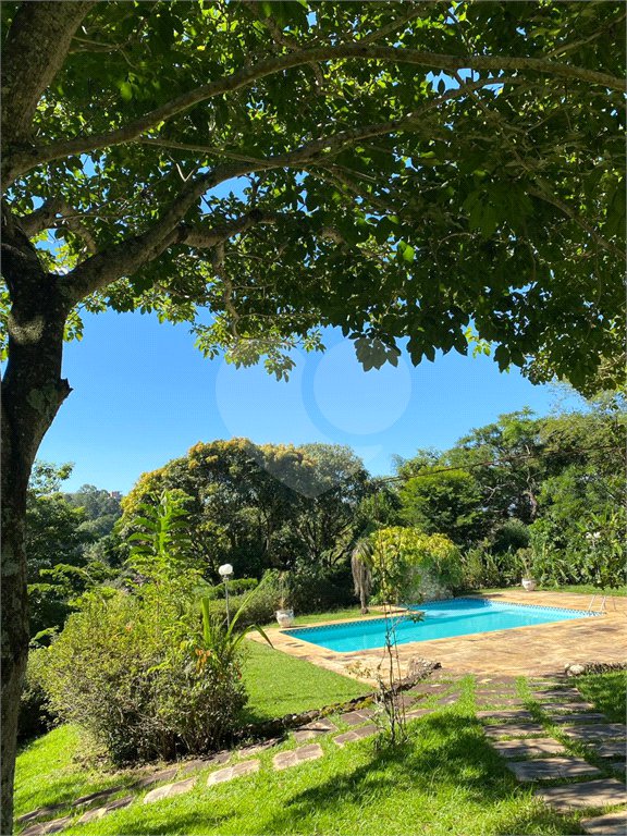 Sítio à venda com 4 quartos, sendo 3 suítes, em Aguas de Igaratá, Igaratá, SP