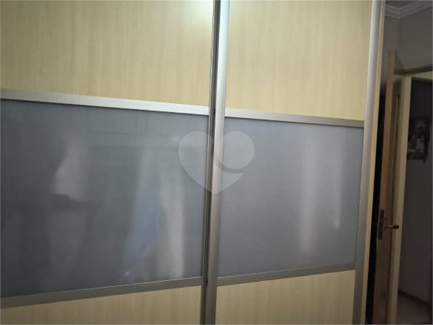 Apartamento à venda com 3 quartos, sendo 1 suíte, em Jardim Íris, São Paulo, SP
