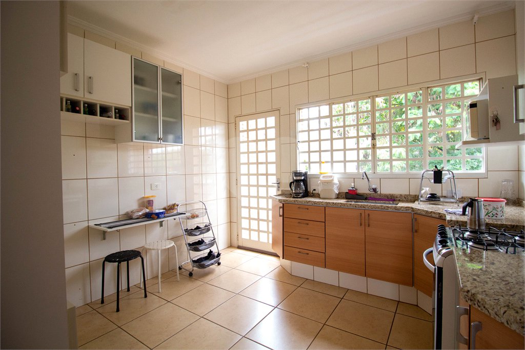 Casa à venda com 3 quartos, sendo 1 suíte, em Jardim São José, São Roque, SP