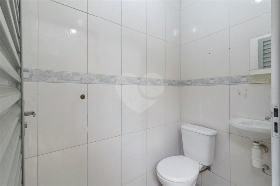 Sobrado à venda com 3 quartos, sendo 1 suíte, em Tremembé, São Paulo, SP