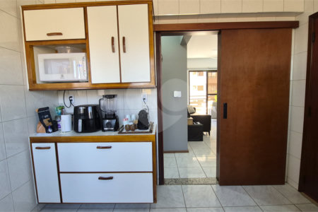 Apartamento à venda com 3 quartos, sendo 1 suíte, em Vila Seixas, Ribeirão Preto, SP