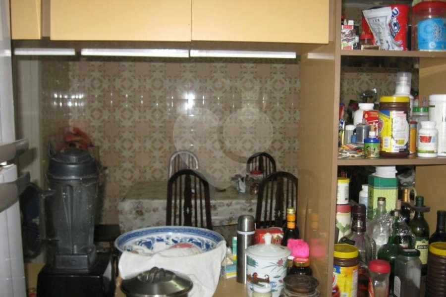 Sobrado à venda com 4 quartos, sendo 1 suíte, em Palmas do Tremembé, São Paulo, SP