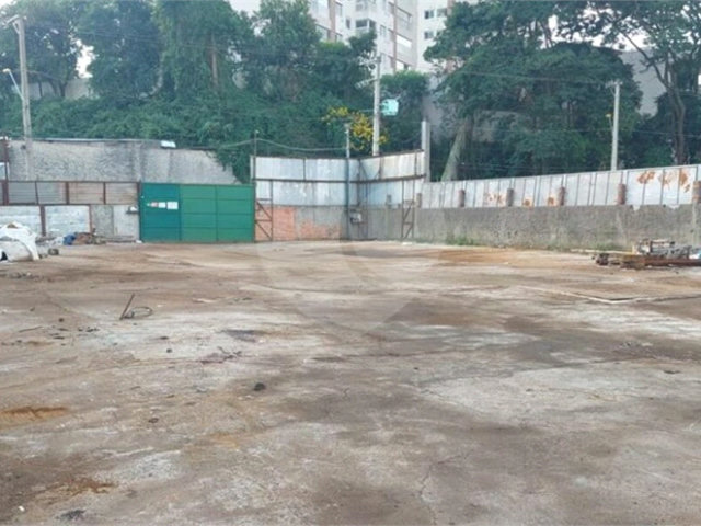 Terreno à venda em Jardim Stella, Santo André, SP