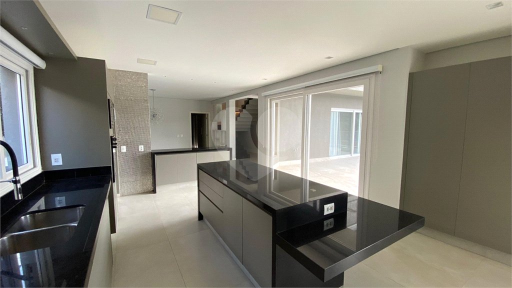 Casa à venda com 4 suítes no condomínio Portal Horizonte, Bragança Paulista - SP