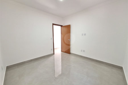 Casa à venda com 3 quartos, sendo 1 suíte,  em João Xxiii, Vinhedo, SP