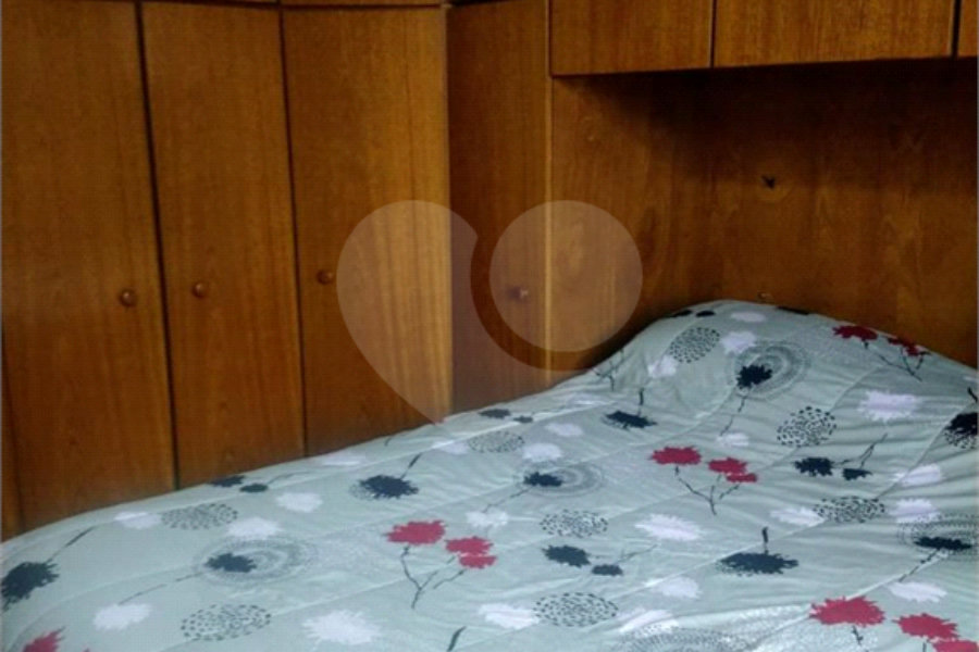 Sobrado à venda com 4 quartos, sendo 1 suíte, em Limão, São Paulo, SP