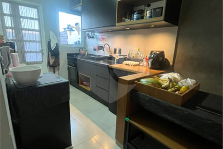 Casa à venda com 2 quartos no condomínio Villaggio Dei Fiori, Atibaia - SP