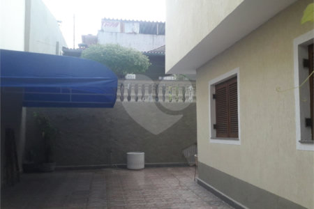 Casa Térrea à venda com 3 quartos, sendo 2 suítes, em Parque Vitória, São Paulo, SP