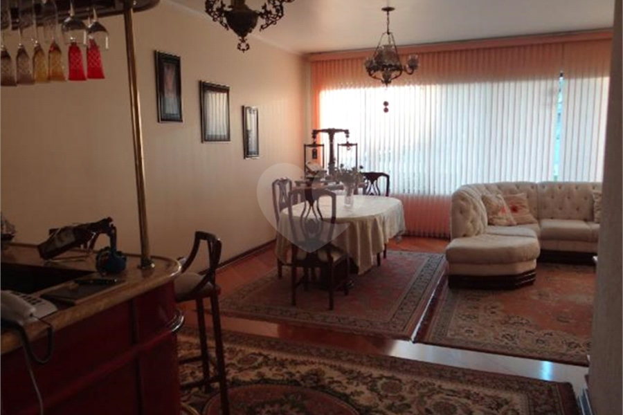 Casa à venda com 6 quartos, sendo 2 suítes, em Jardim França, São Paulo, SP