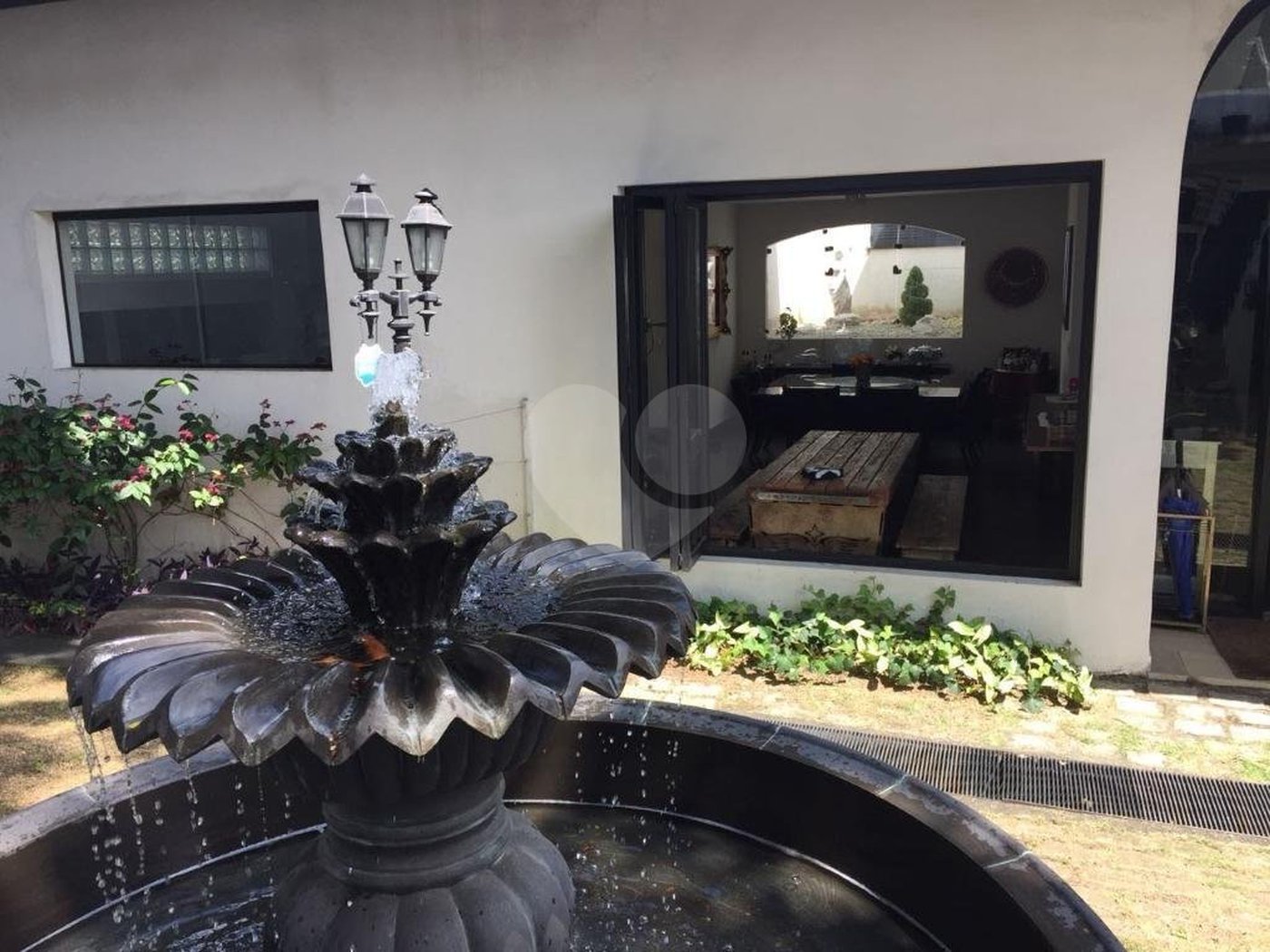 Casa à venda com 4 suítes em Jardim Marajoara, São Paulo, SP