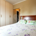 Apartamento à venda com 4 quartos, sendo 1 suíte, em Jardim Marajoara, São Paulo, SP