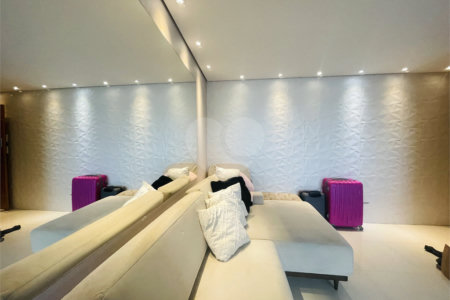 Apartamento à venda com 2 suítes em Vila Scarpelli, Santo André, SP