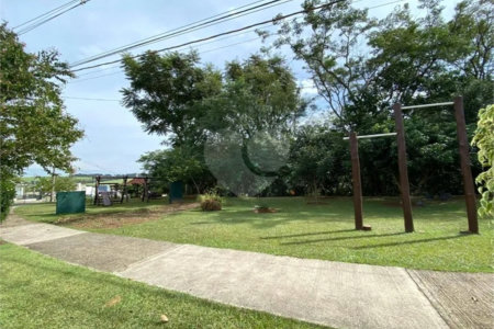 Terreno à venda em Parque das Quaresmeiras, Campinas, SP