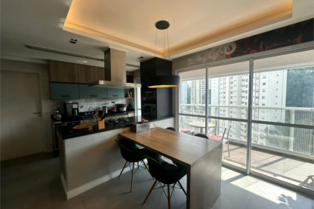 Apartamento à venda com 2 suítes em Vila Andrade, São Paulo, SP
