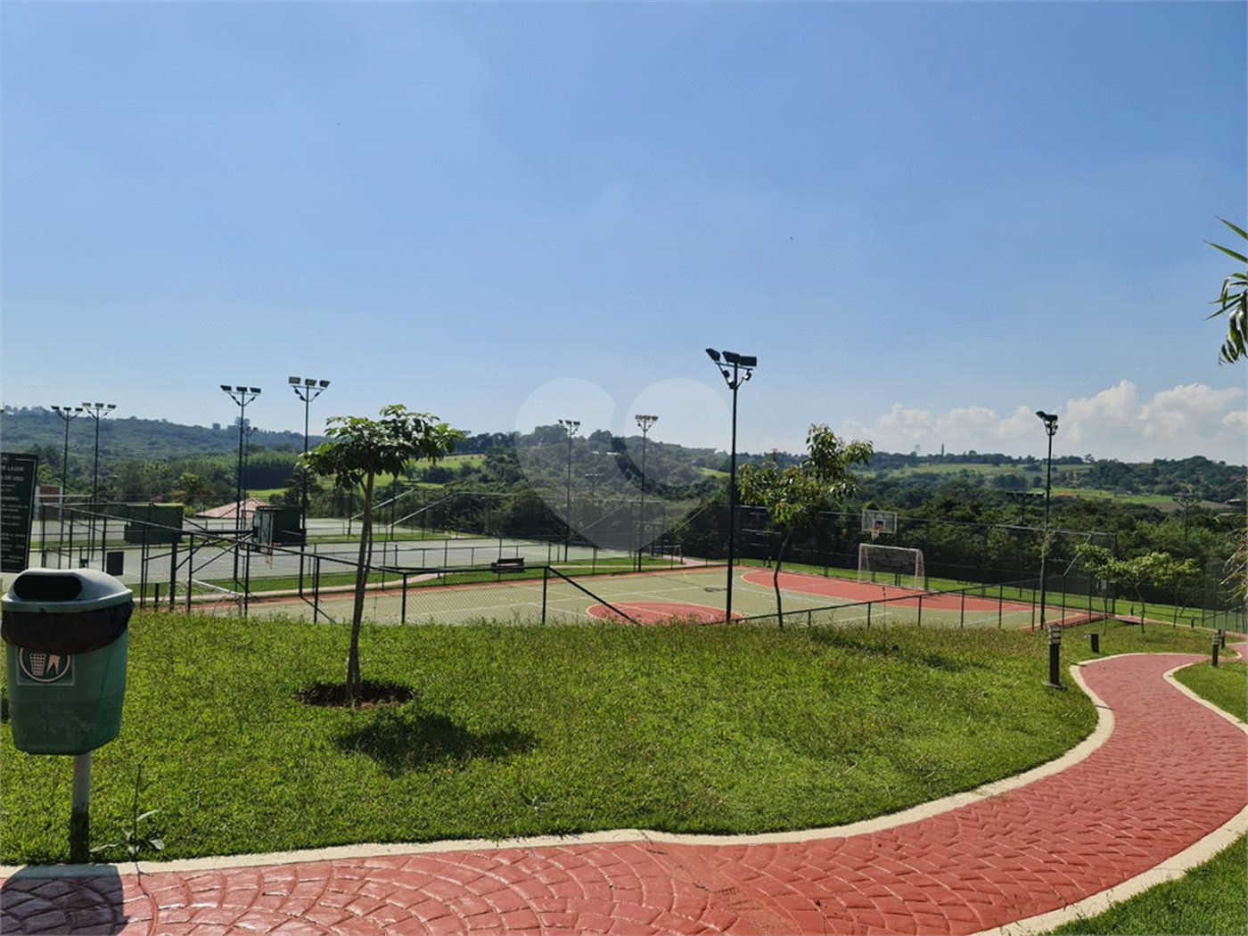 Terreno à venda no condomínio Village Saint Charbel, Araçoiaba da Serra - SP