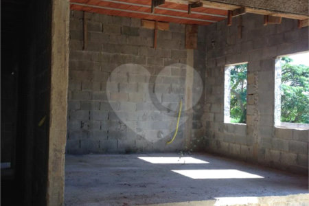 Casa à venda com 4 quartos, sendo 2 suítes,  no condomínio Acmti - Colinas do Mosteiro, Terras de Itaici e Recanto dos Pássaros, Indaiatuba - SP