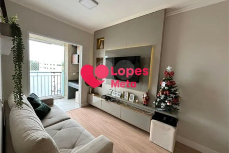 APARTAMENTO A VENDA, CONDOMINIO PATIO HOME RESORT, 2 DORMITORIOS 1 SENDO SUÍTE, 1 VAGA DE GARAGEM, T