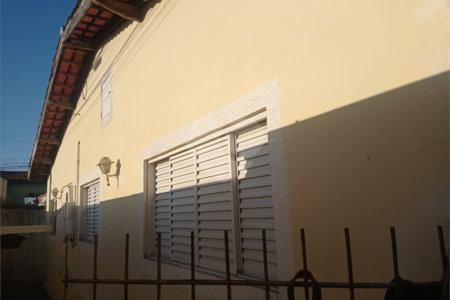 Casa Térrea à venda com 3 quartos em Jardim Santa Bárbara, Sorocaba, SP