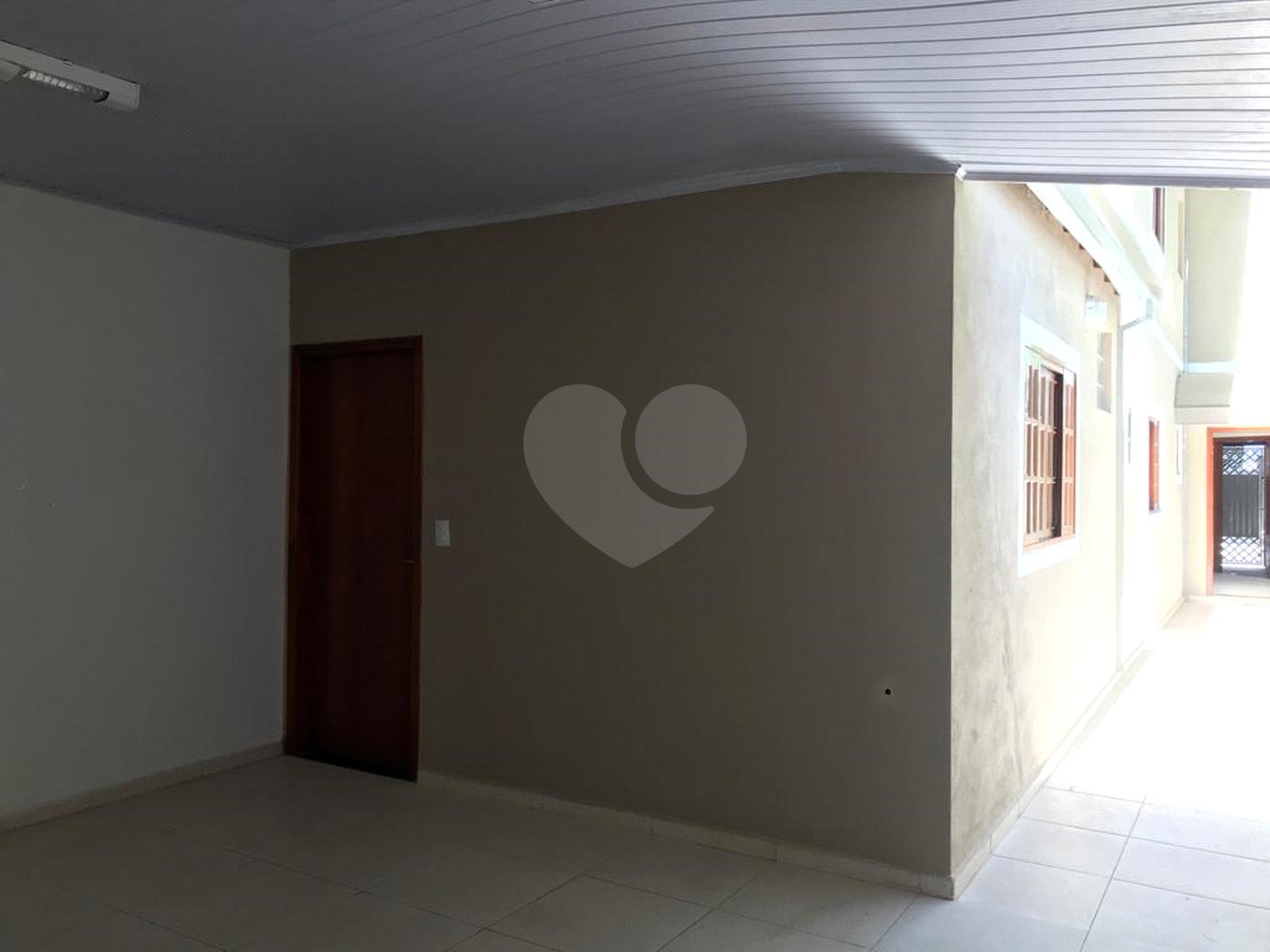 Casa à venda com 2 quartos, sendo 1 suíte, em Loteamento Residencial Vista Linda, São José dos Campos, SP