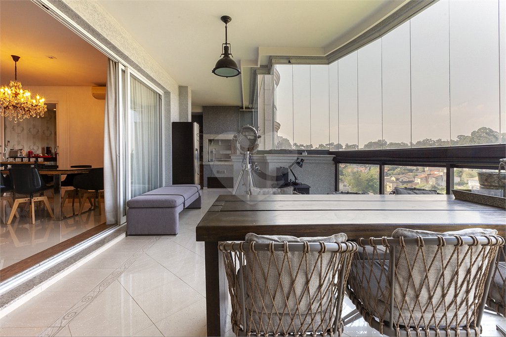 Apartamento à venda com 3 suítes em Panamby, São Paulo, SP