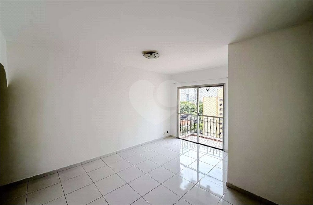 Apartamento à venda com 2 quartos, sendo 1 suíte, em Cambuci, São Paulo, SP