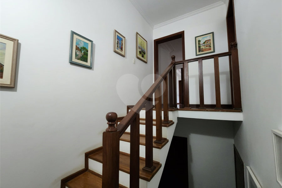 Casa à venda com 5 suítes no condomínio Suíça da Cantareira, Mairiporã - SP