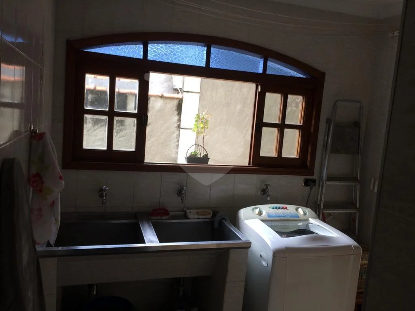 Casa à venda com 3 quartos, sendo 1 suíte, em Vila Nova Cachoeirinha, São Paulo, SP
