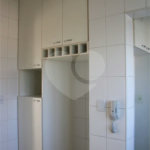 Apartamento à venda com 2 quartos, sendo 1 suíte, no Centro, Vinhedo, SP