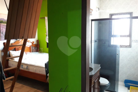 Sobrado à venda com 3 quartos, sendo 1 suíte,  em Jardim Oriental, São Paulo, SP