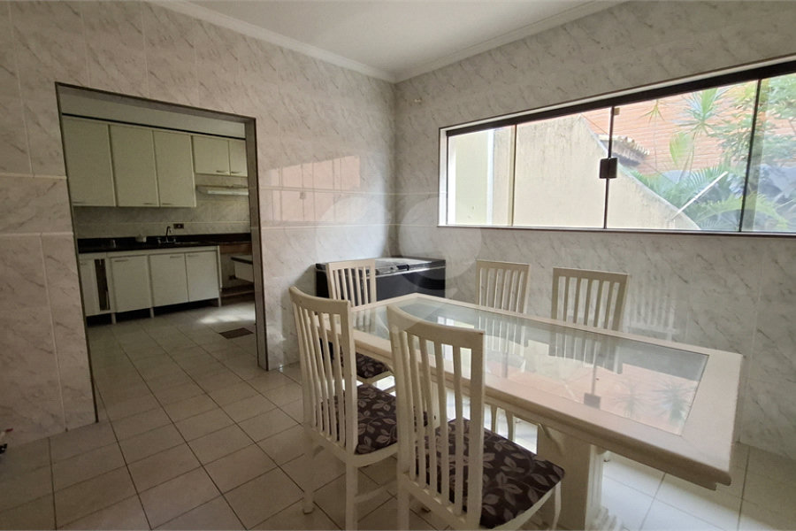 Casa à venda com 4 suítes em Santana, São Paulo, SP