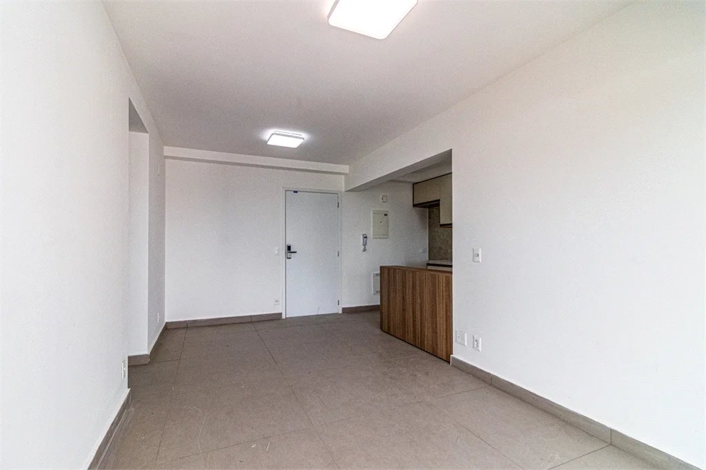 Apartamento à venda com 3 quartos, sendo 1 suíte, em Vila Anastácio, São Paulo, SP
