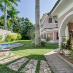 Casa à venda com 4 suítes em Interlagos, São Paulo, SP