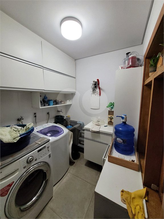 Casa à venda com 3 quartos, sendo 2 suítes, em Vila Mariana, São Paulo, SP