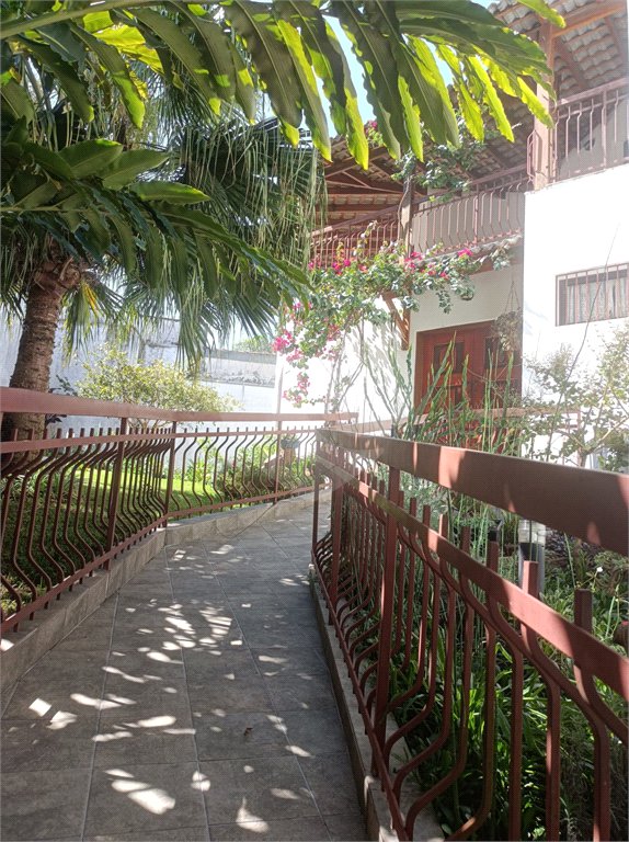 Sobrado à venda com 5 quartos, sendo 4 suítes,  em Rolinópolis, São Paulo, SP
