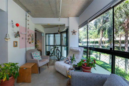 Apartamento à venda com 3 quartos, sendo 1 suíte, em Jardim Morumbi, São Paulo, SP