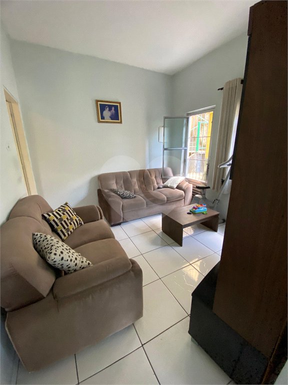 Casa à venda com 6 quartos, sendo 2 suítes,  em Luiz Fagundes, Mairiporã, SP
