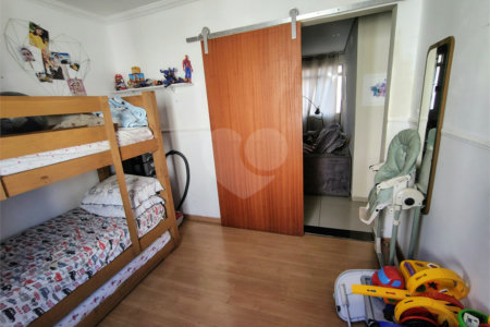 Apartamento à venda com 2 quartos em Vila Popular, Itapetininga, SP