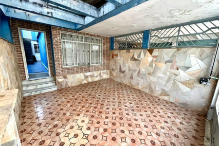Casa à venda com 2 quartos em Vila Carrão, São Paulo, SP