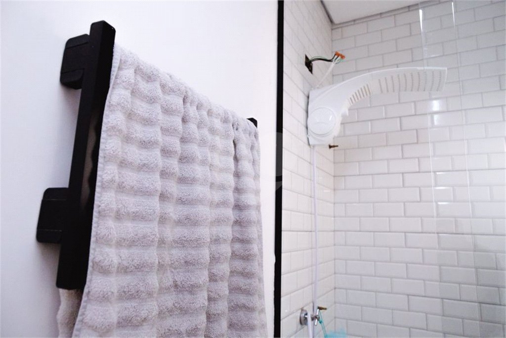 Casa à venda com 3 quartos, sendo 2 suítes, no condomínio Morada do Sol, Mairiporã - SP