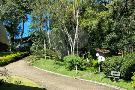 Sítio à venda com 4 quartos, sendo 3 suítes, em Aguas de Igaratá, Igaratá, SP